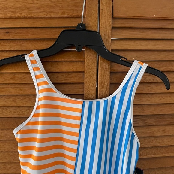 Speedo Girls Blue and Orange Stripe Blocked One Piece Swimsuit Sz 14 NWT - Picture 2 of 8